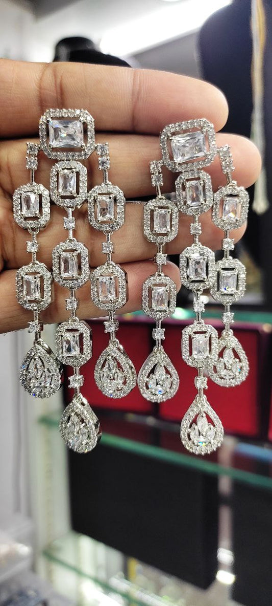 Veshakart Premium American Diamond Earrings