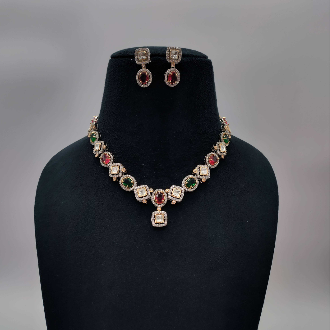 Veshakart Premium Handcrafted Stone-Studded Necklace Set