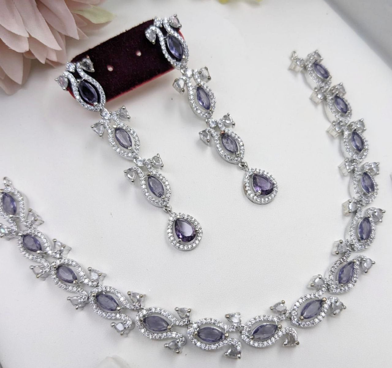 Veshakart Premium Handcrafted American Diamond Necklace Set