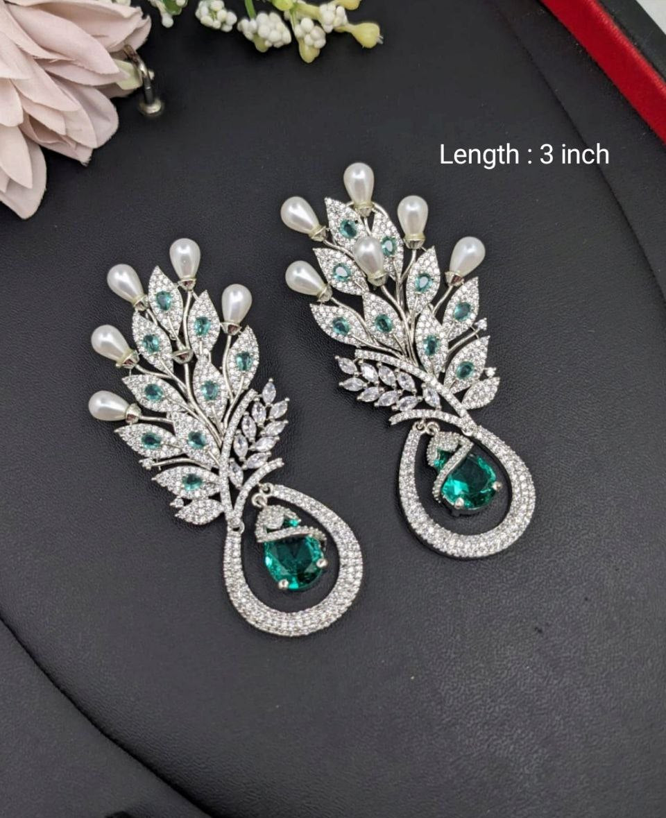 Veshakart Premium American Diamond Handcrafted Earrings