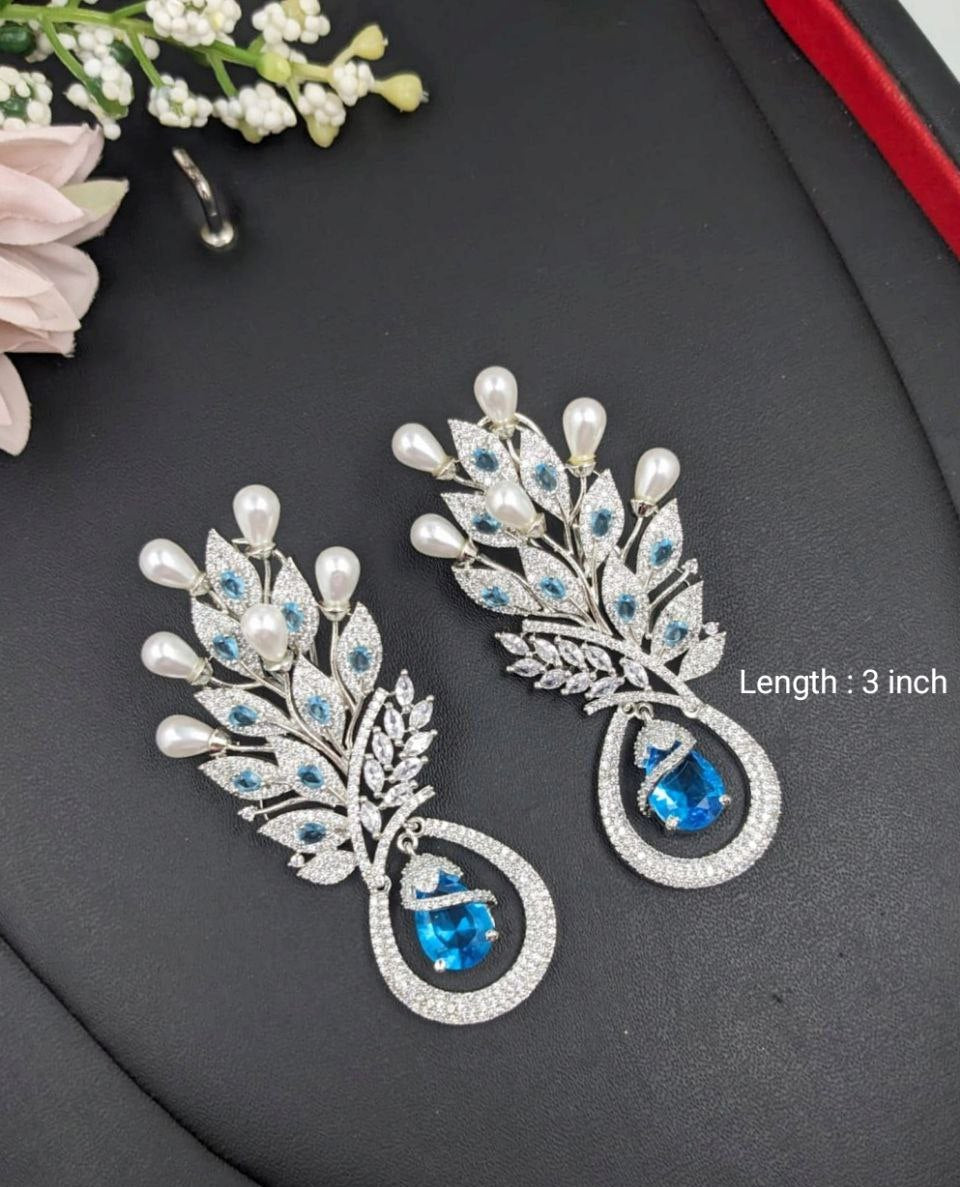 Veshakart Premium American Diamond Handcrafted Earrings