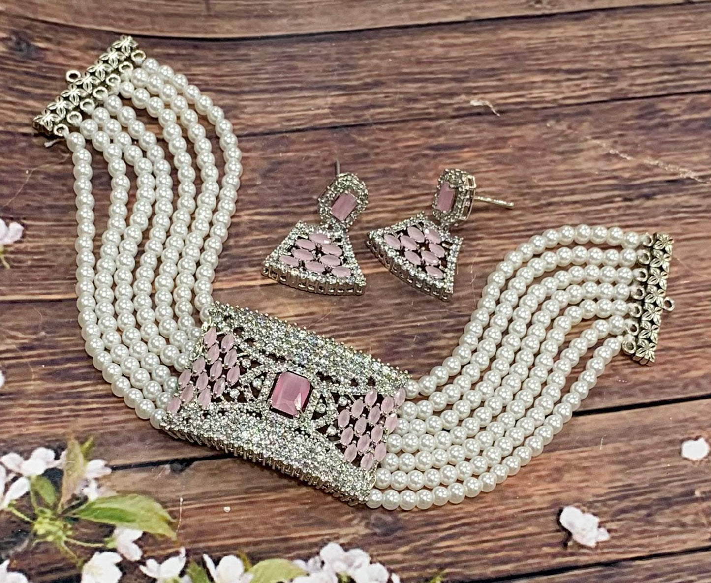 Veshakart Premium Handcrafted AD Necklace Set