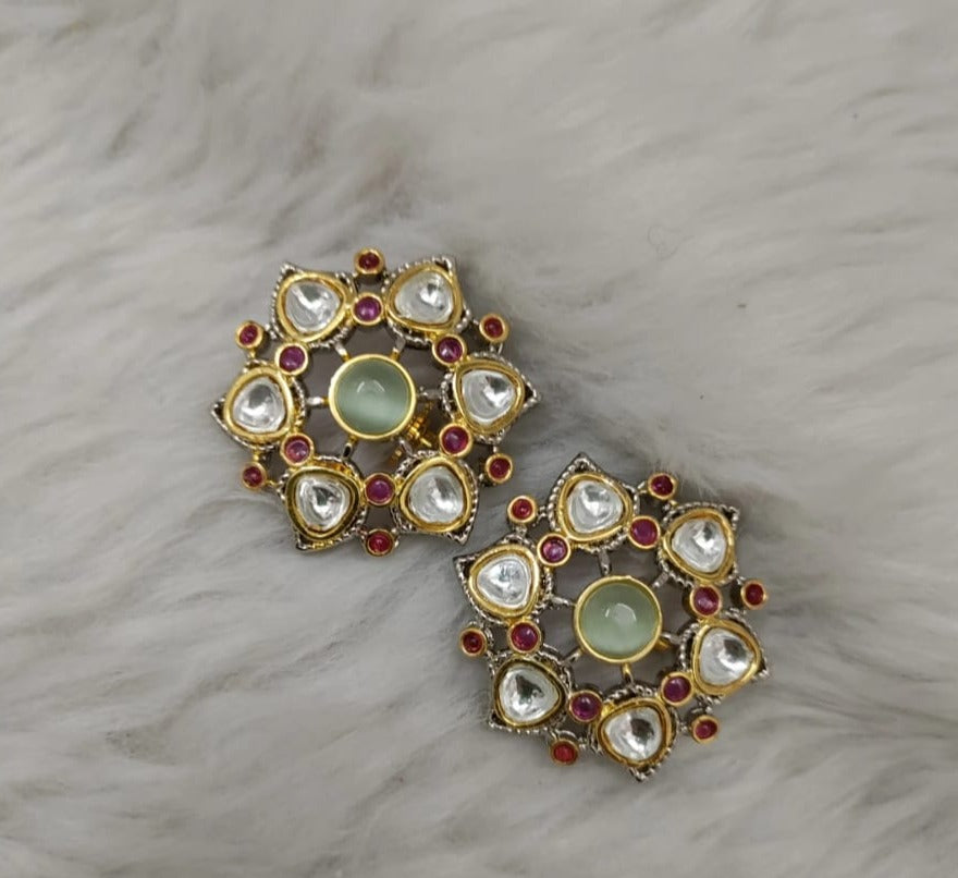 Veshakart Premium Kundan Handcrafted Earrings