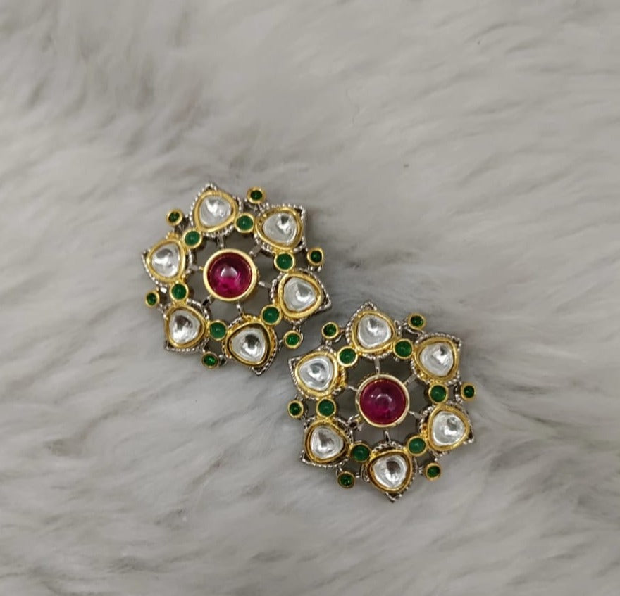 Veshakart Premium Kundan Handcrafted Earrings