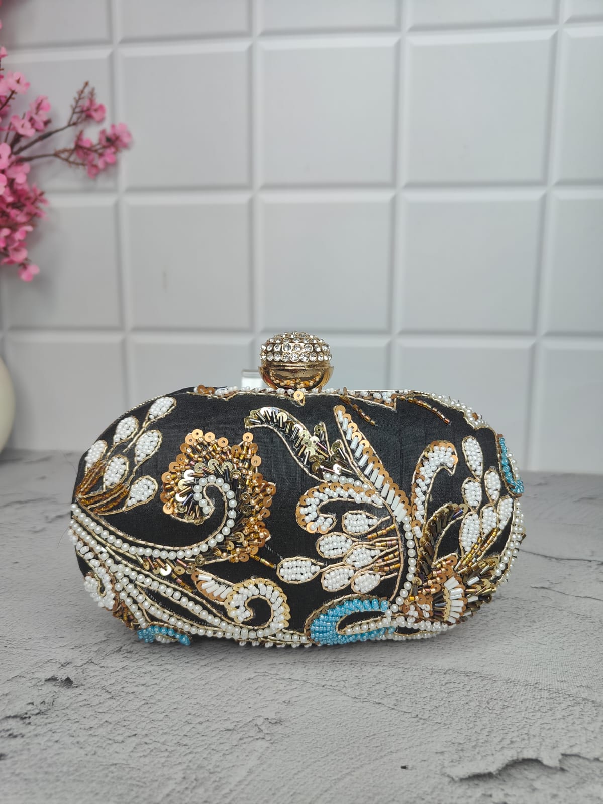 Veshakart Handmade Luxurious Embroidery oval clutch