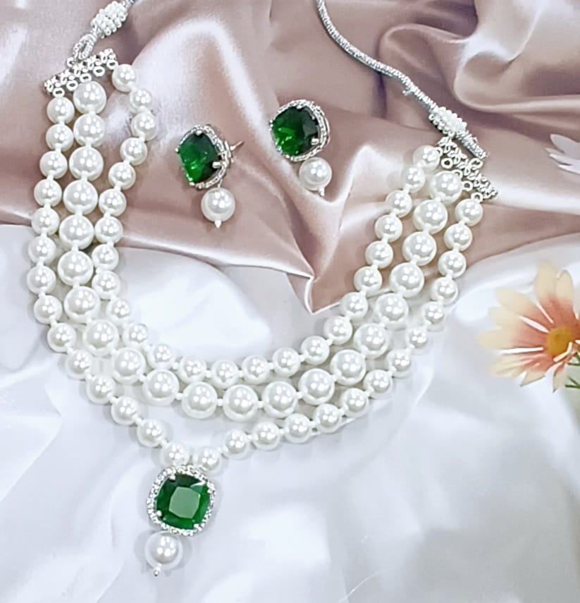 Veshakart Premium Handcrafted Pearl Necklace Set