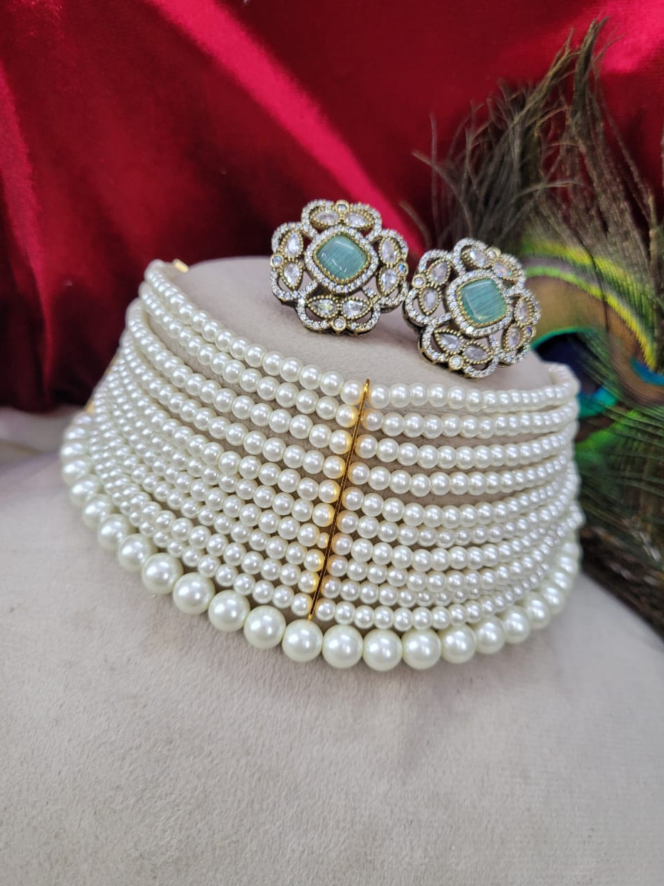 Veshakart Handcrafted American Diamond And Shell Pearl Necklace Set