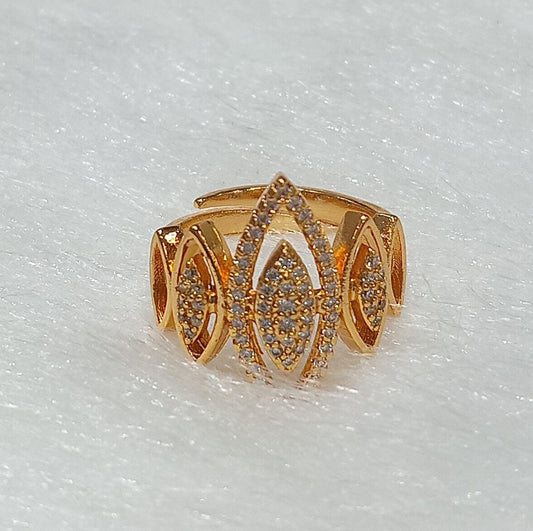 Veshakart Handcrafted Premium American Diamond Ring