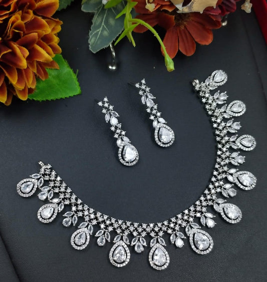 Veshakart Premium Handcrafted American Diamond Necklace Set