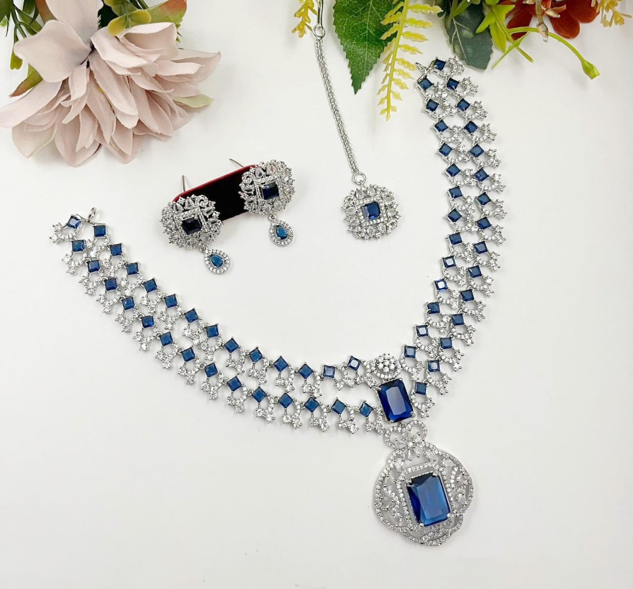 Neeta Ambani Inspired Veshakart Premium Handcrafted AD Necklace Set