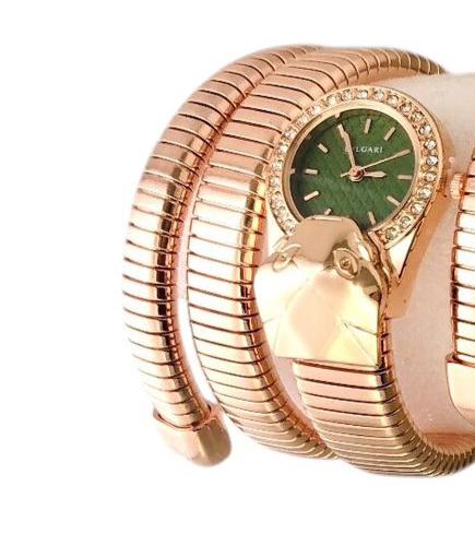 Luxurious Designer Women Watch - 𝐌𝐄𝐆𝐀 𝐒𝐀𝐋𝐄 ( 𝐋𝐈𝐌𝐈𝐓𝐄𝐃 𝐎𝐅𝐅𝐄𝐑) (New Collection)