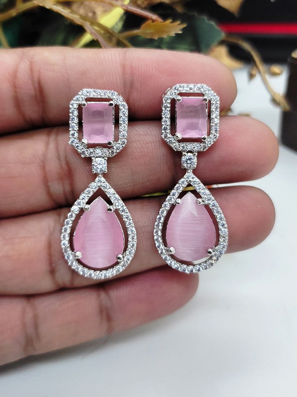 Veshakart Handcrafted Premium American Diamond Earrings